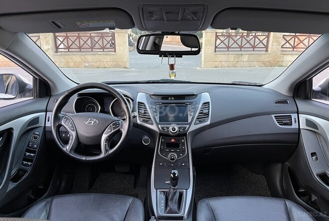 Hyundai Avante 2015, 169,000 km - 1.6 l - Bakı