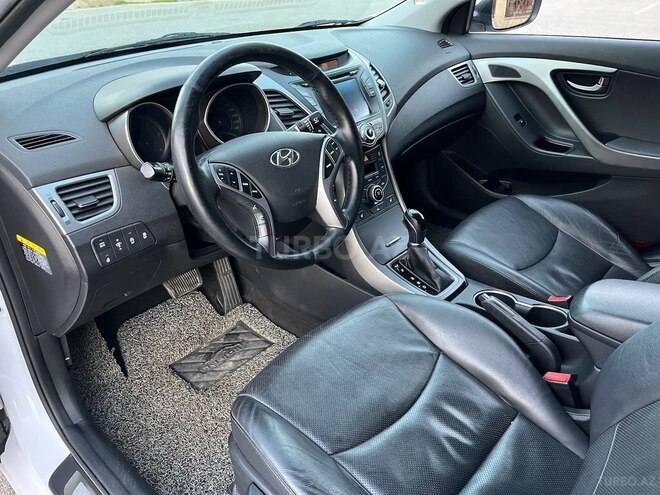 Hyundai Avante 2015, 169,000 km - 1.6 l - Bakı