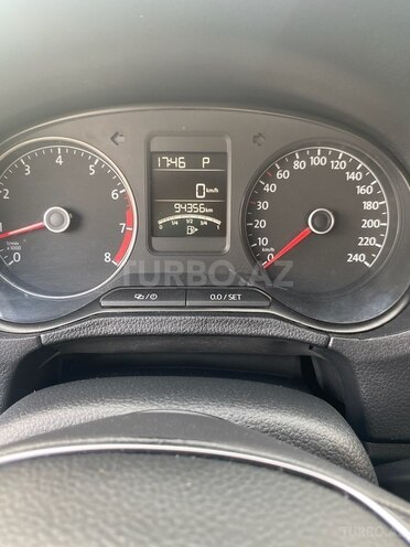 Volkswagen Polo 2019, 94,000 km - 1.6 l - Bakı
