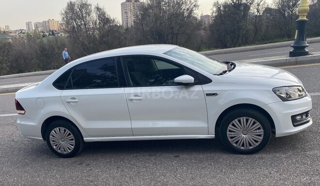 Volkswagen Polo 2019, 94,000 km - 1.6 l - Bakı