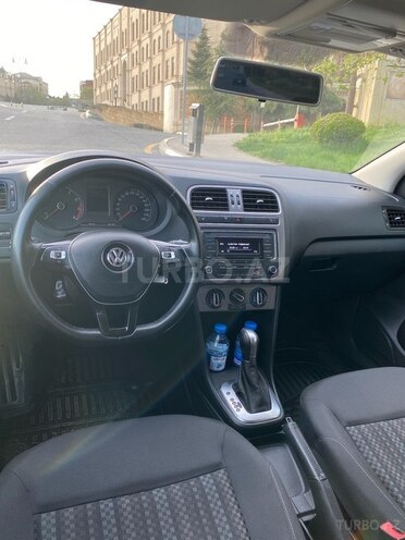 Volkswagen Polo 2019, 94,000 km - 1.6 l - Bakı