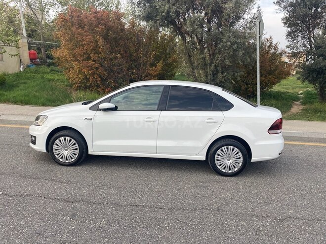 Volkswagen Polo 2019, 94,000 km - 1.6 l - Bakı