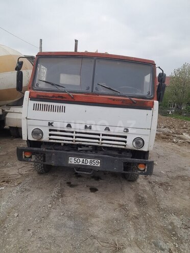KamAz 55111 1989, 180,000 km - 11.0 l - Qazax