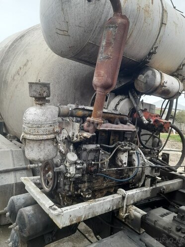 KamAz 55111 1989, 180,000 km - 11.0 l - Qazax