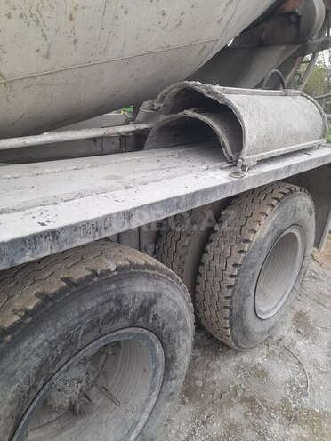KamAz 55111 1989, 180,000 km - 11.0 l - Qazax