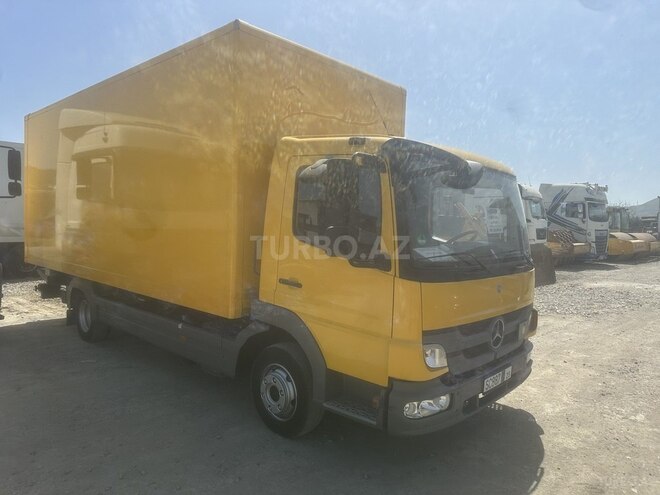 Mercedes Atego 818 2012, 133,000 km - 4.2 l - Bakı