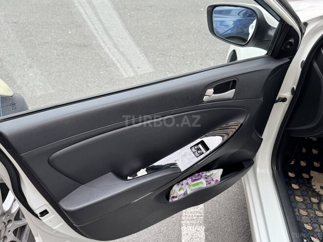 Hyundai Accent 2012, 138,000 km - 1.4 l - Bakı