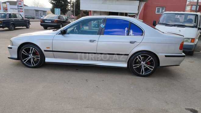 BMW 523 1998, 565,000 km - 2.5 л - Masallı