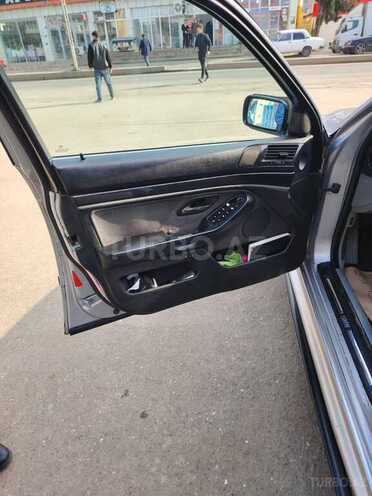 BMW 523 1998, 565,000 km - 2.5 л - Masallı
