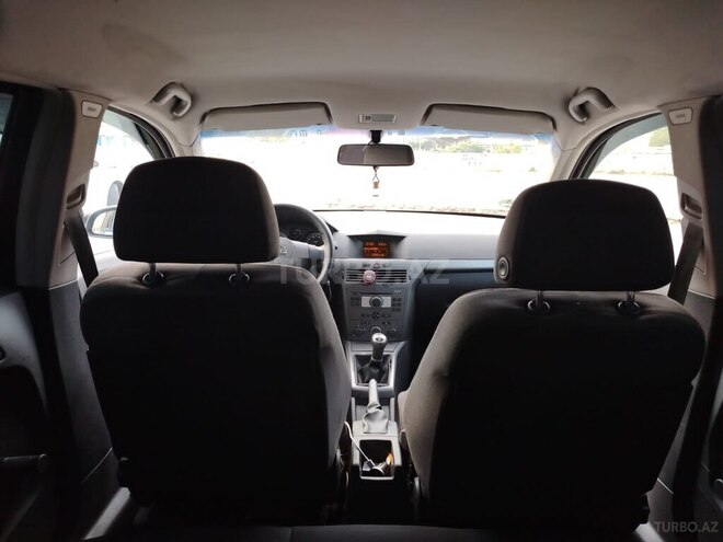 Opel Astra 2004, 238,000 km - 1.4 l - Bakı