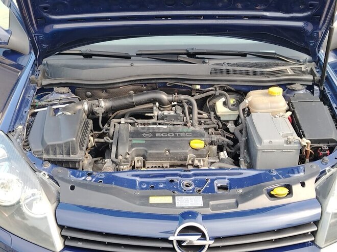 Opel Astra 2004, 238,000 km - 1.4 l - Bakı
