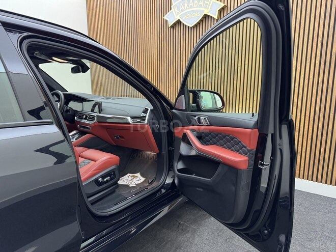 BMW X5 M-18