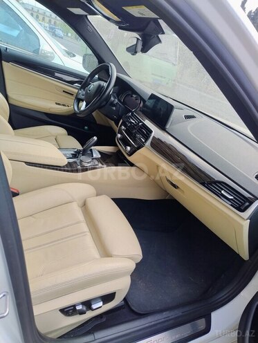 BMW 530 2017, 160,000 km - 2.0 л - Gəncə