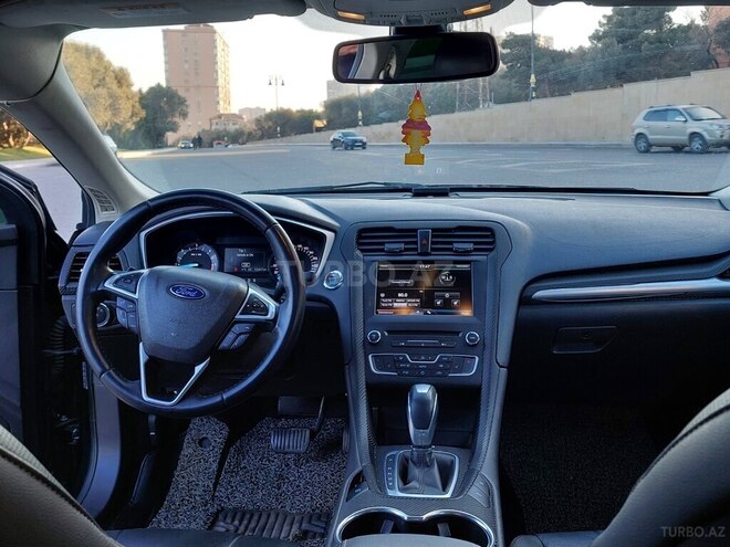 Ford Mondeo 2015, 111,200 km - 2.0 l - Bakı