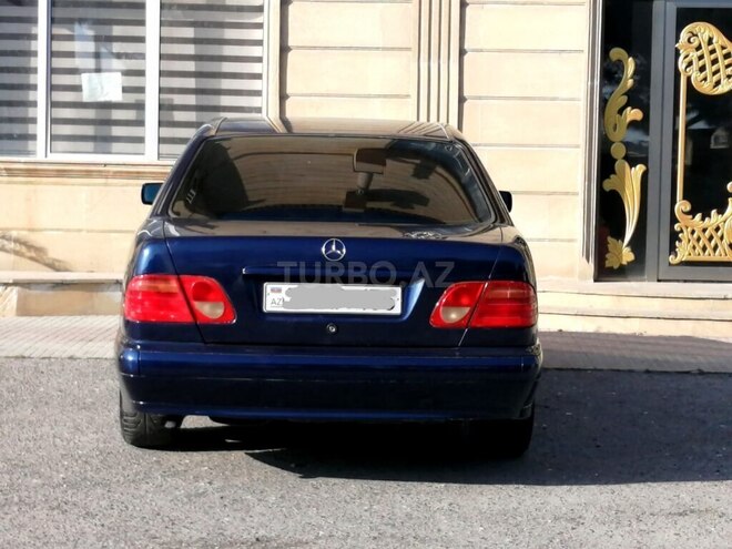 Mercedes E 230 1996, 385,000 km - 2.3 l - Bakı