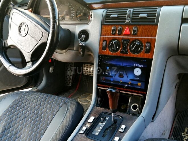 Mercedes E 230 1996, 385,000 km - 2.3 l - Bakı