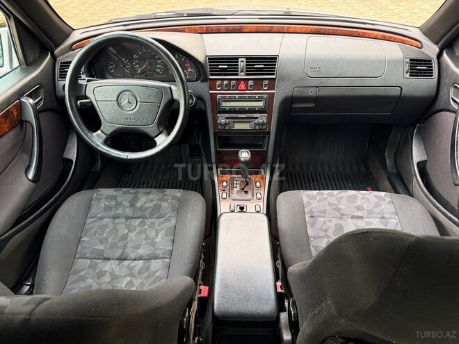 Mercedes C 220 d 1999, 216,000 km - 2.2 l - Gəncə