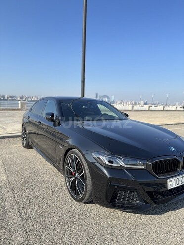 BMW 530e 2023, 73,000 km - 2.0 l - Bakı