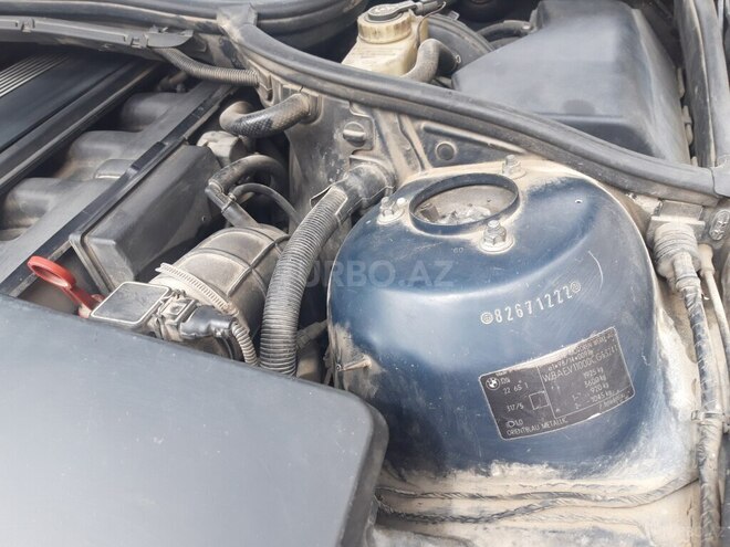 BMW 325 2002, 250,000 km - 2.5 l - Bakı