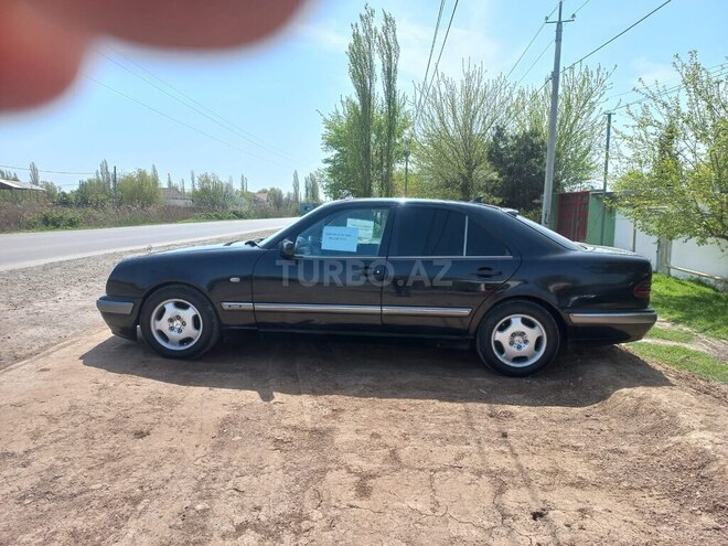 Mercedes E 220 d 1999, 623,587 km - 2.2 л - Saatlı