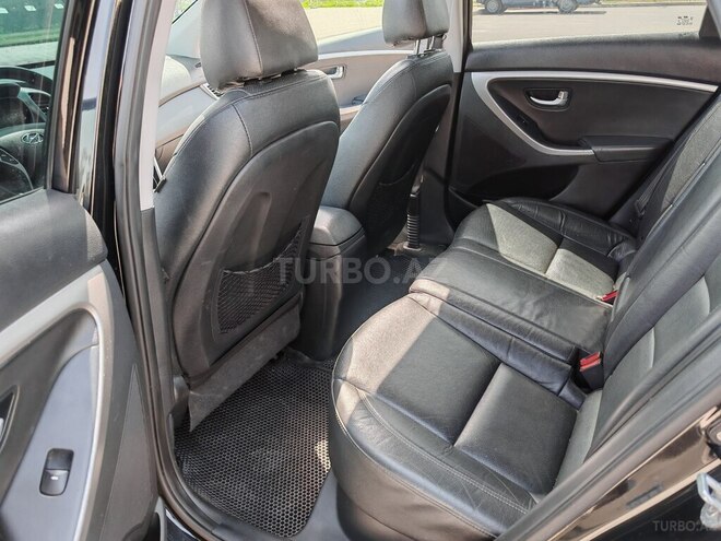 Hyundai Elantra 2013, 262,323 km - 1.8 l - Şirvan