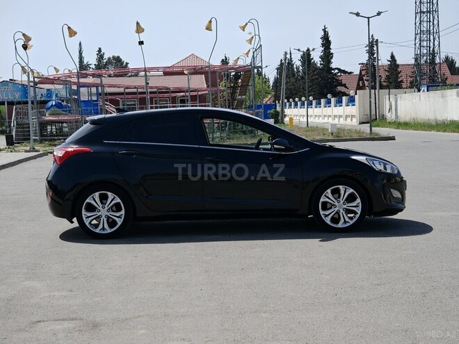 Hyundai Elantra 2013, 262,323 km - 1.8 l - Şirvan