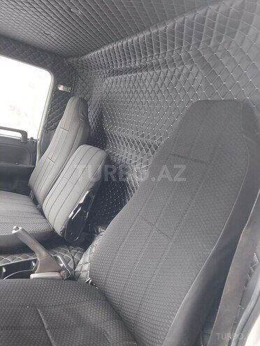 Isuzu  2009, 320,000 km - 4.6 l - Bakı