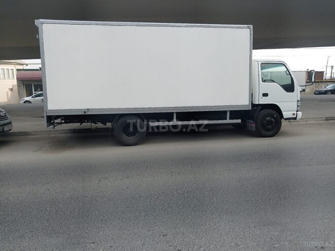 Isuzu  2009, 320,000 km - 4.6 l - Bakı