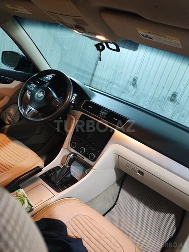 Volkswagen Passat 2012, 139,234 km - 2.5 l - Bakı