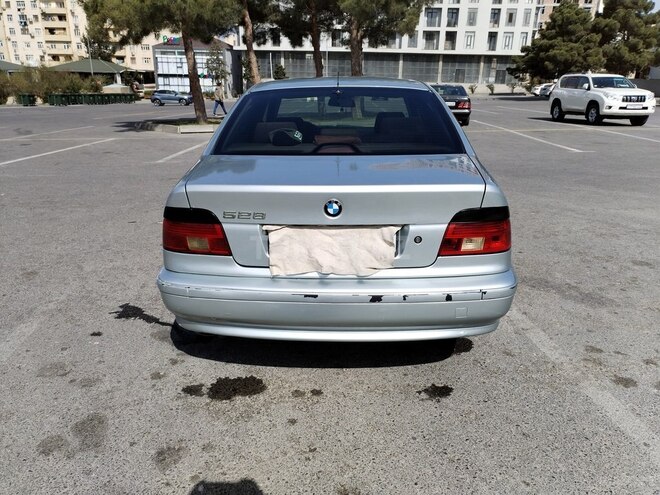 BMW 528 1996, 500,500 km - 2.8 l - Bakı