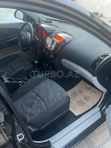 Kia Ceed 2007, 258,000 km - 1.6 l - Bakı
