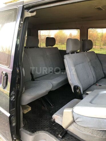 Volkswagen Caravelle 1998, 250,000 km - 2.5 л - Bakı