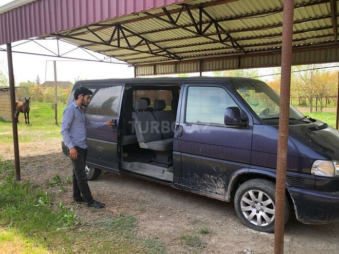 Volkswagen Caravelle 1998, 250,000 km - 2.5 л - Bakı