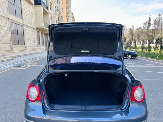 Volkswagen Passat 2009, 156,000 km - 1.8 l - Sumqayıt
