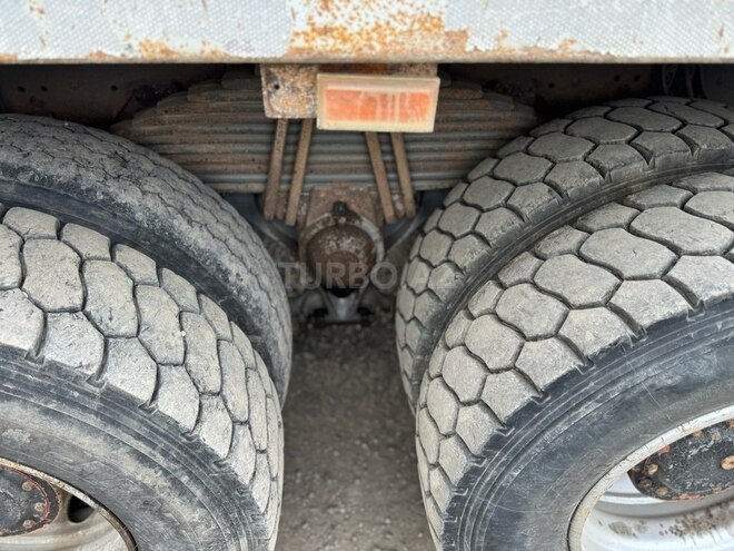 HOWO Sinotruk 2012, 1 km - 11.0 l - Gəncə