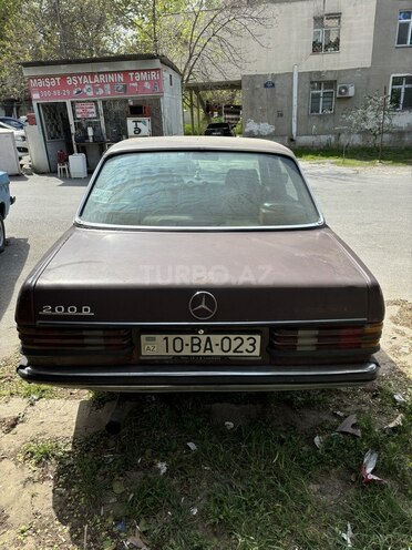 Mercedes E 230 1984, 160,000 km - 2.3 л - Bakı