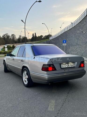 Mercedes E 220 1995, 600,000 km - 2.2 l - Bakı