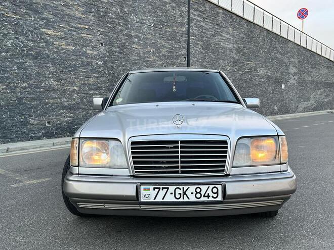 Mercedes E 220 1995, 600,000 km - 2.2 l - Bakı