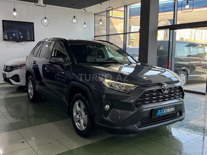 Toyota RAV4-2