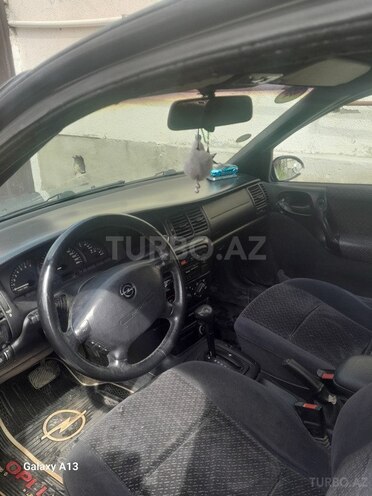 Opel Vectra 1995, 360,000 km - 2.0 l - Bakı