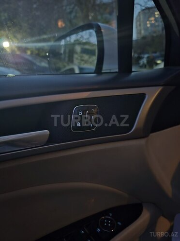 Ford Fusion (North America) 2014, 280,000 km - 1.6 l - Bakı
