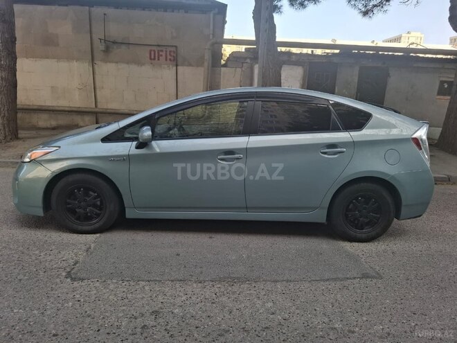 Toyota Prius 2013, 184,609 km - 1.8 l - Bakı