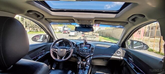 Chevrolet Cruze-8