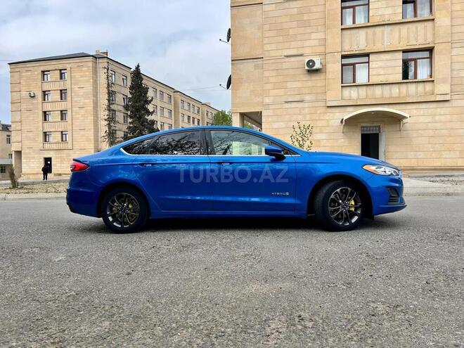 Ford Fusion (North America) 2019, 171,500 km - 2.0 l - Naftalan