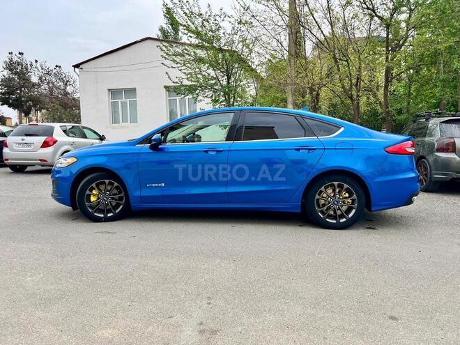 Ford Fusion (North America) 2019, 171,500 km - 2.0 l - Naftalan