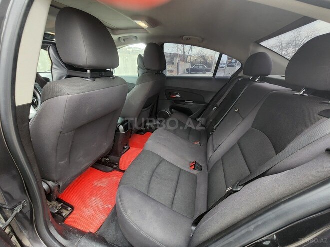 Chevrolet Cruze 2013, 237,000 km - 1.4 l - Quba