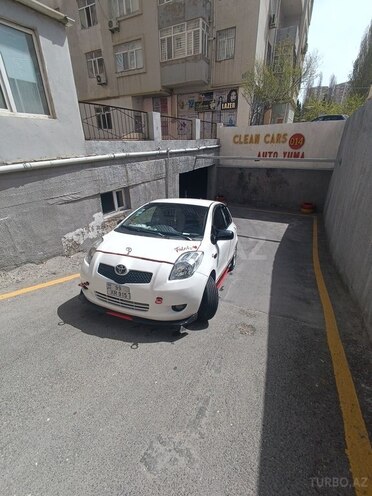 Toyota Yaris 2007, 250,000 km - 1.3 l - Bakı