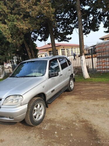 Chevrolet Niva 2005, 247,523 km - 1.7 l - Lənkəran
