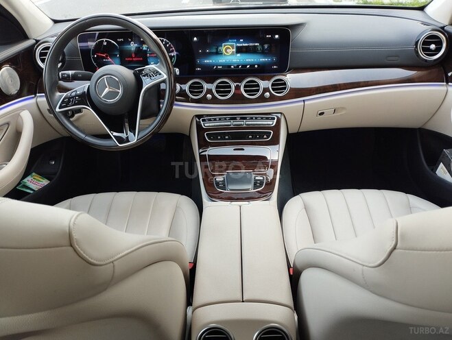 Mercedes E 300 e 2023, 22,600 km - 2.0 л - Bakı