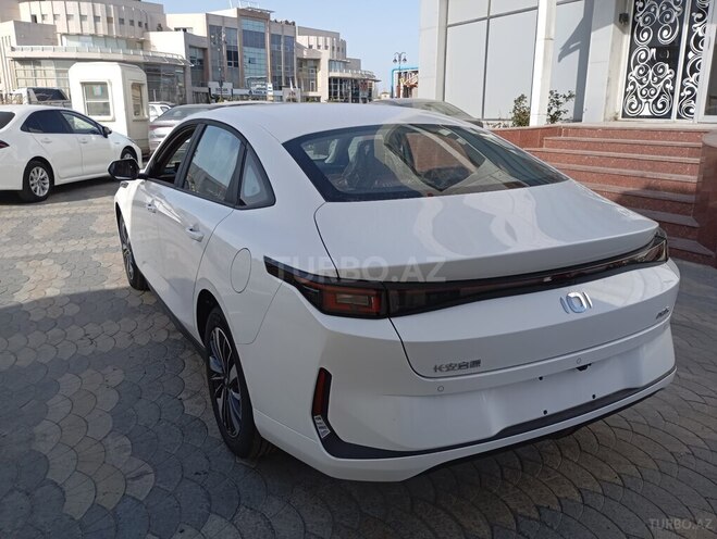 Changan Qiyuan A05 2025, 0 km - 1.5 л - Bakı